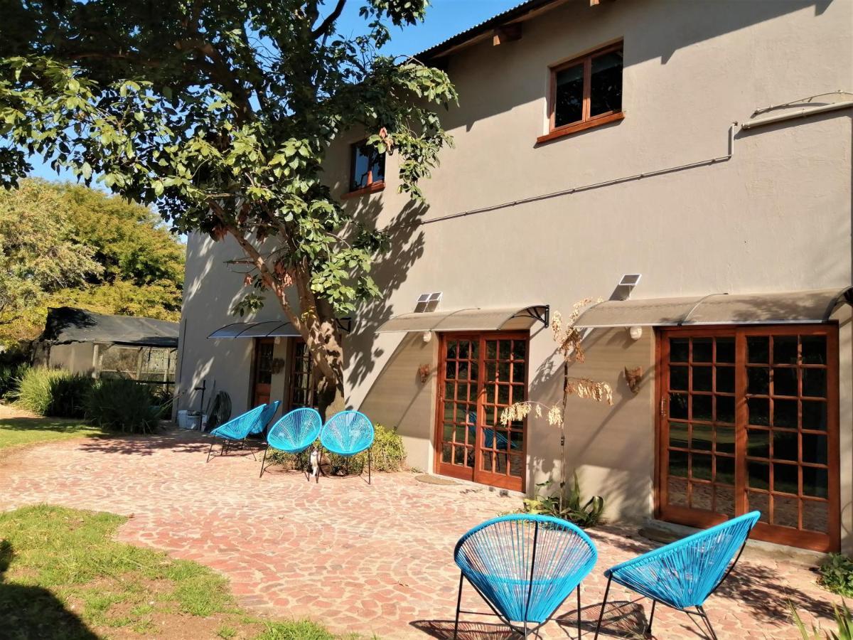 Ikamu'S Lodge Germiston Exterior foto