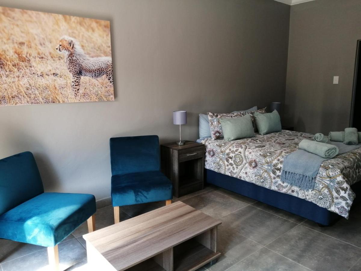 Ikamu'S Lodge Germiston Exterior foto