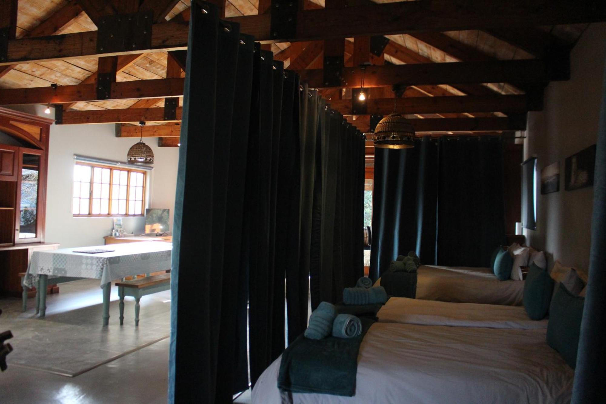 Ikamu'S Lodge Germiston Exterior foto