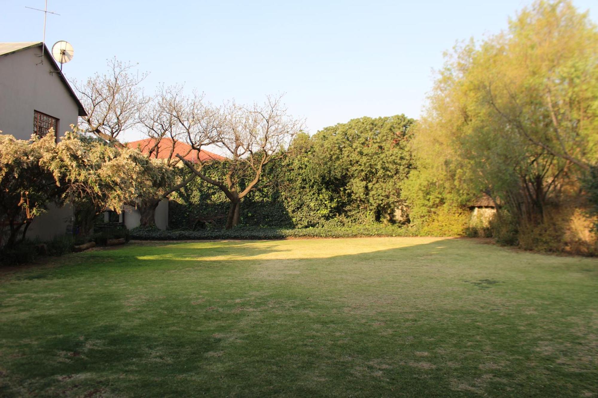 Ikamu'S Lodge Germiston Exterior foto