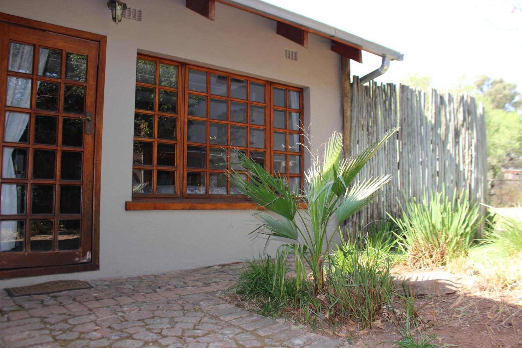 Ikamu'S Lodge Germiston Exterior foto