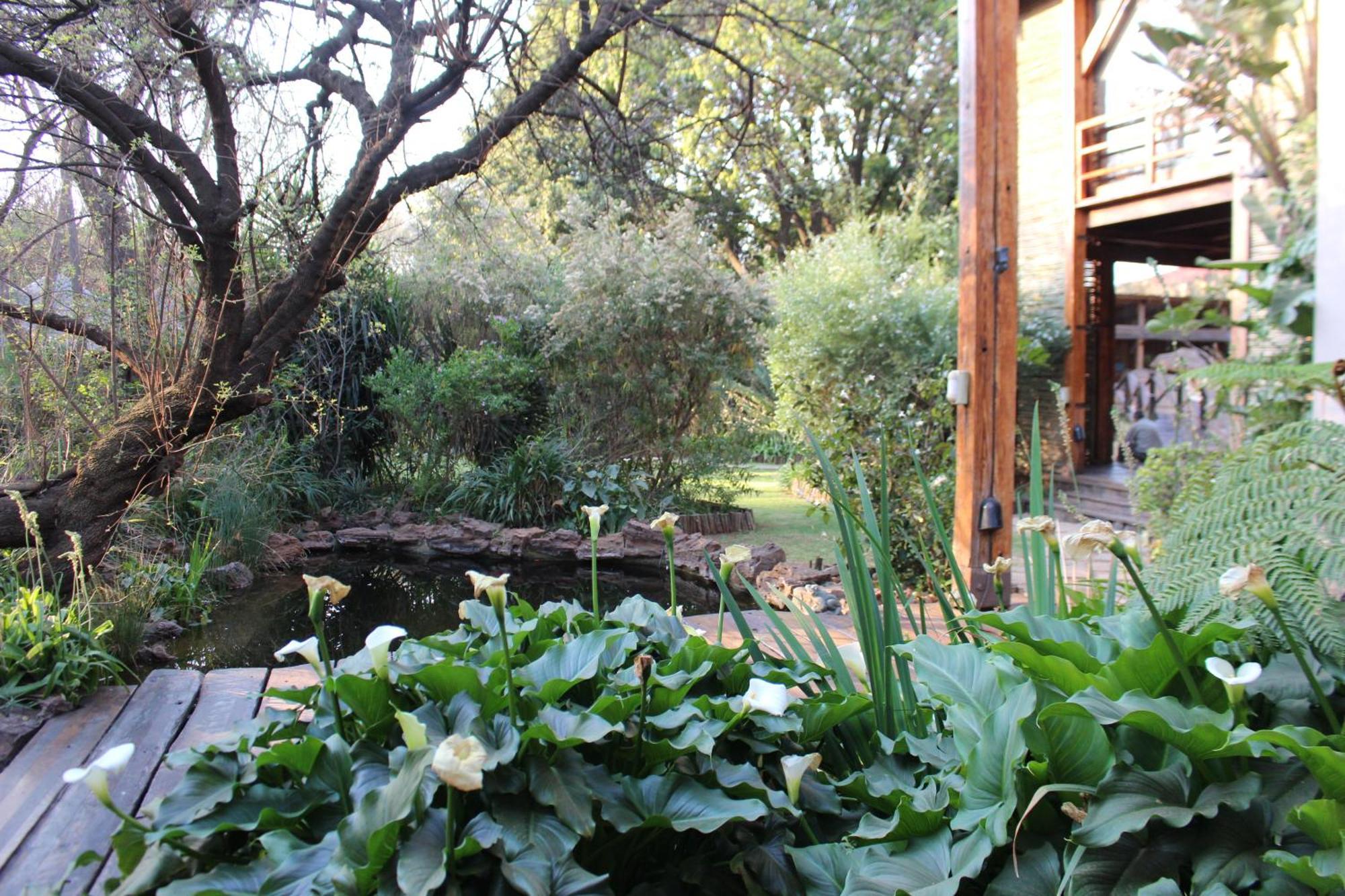 Ikamu'S Lodge Germiston Exterior foto